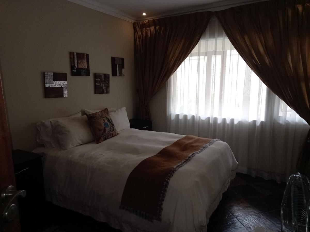 Troas Boutique Hotel Vanderbijlpark Zewnętrze zdjęcie