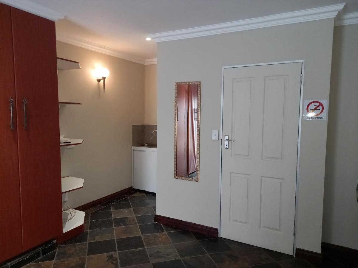 Troas Boutique Hotel Vanderbijlpark Zewnętrze zdjęcie